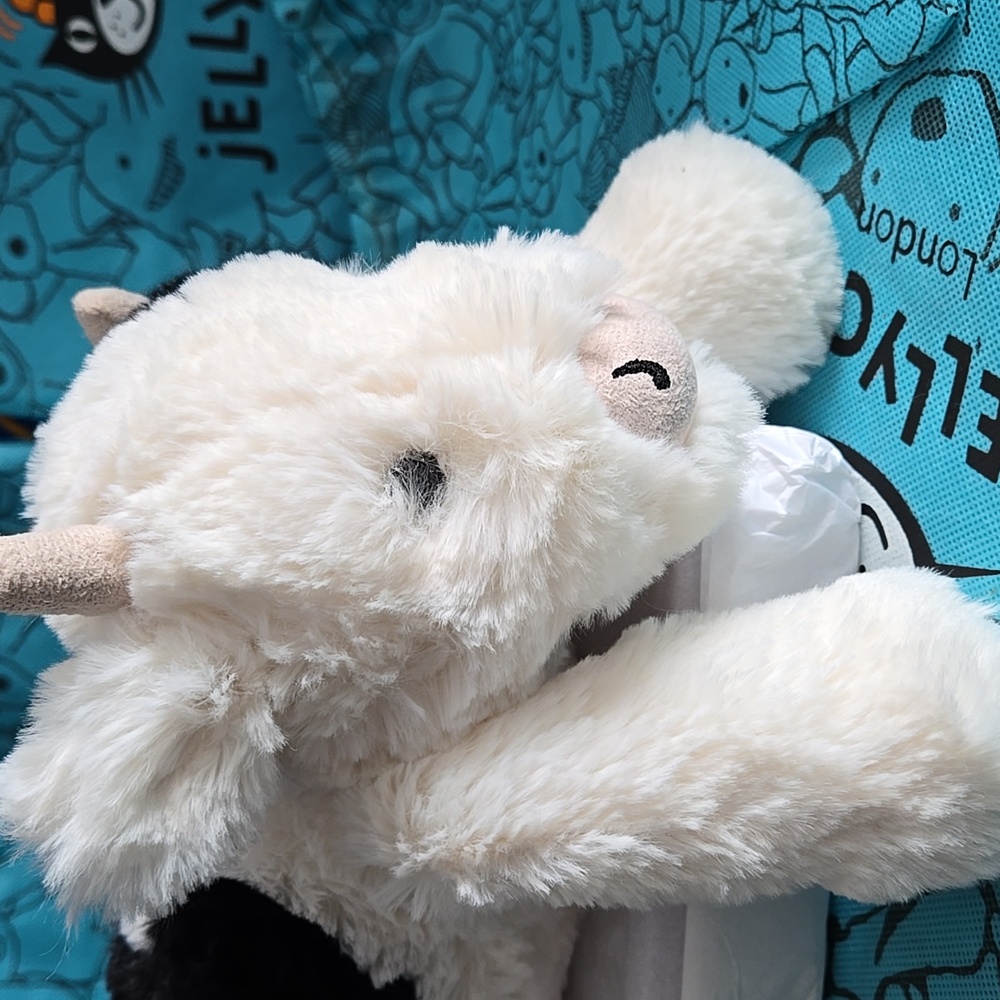NWT Jellycat Smudge Cow